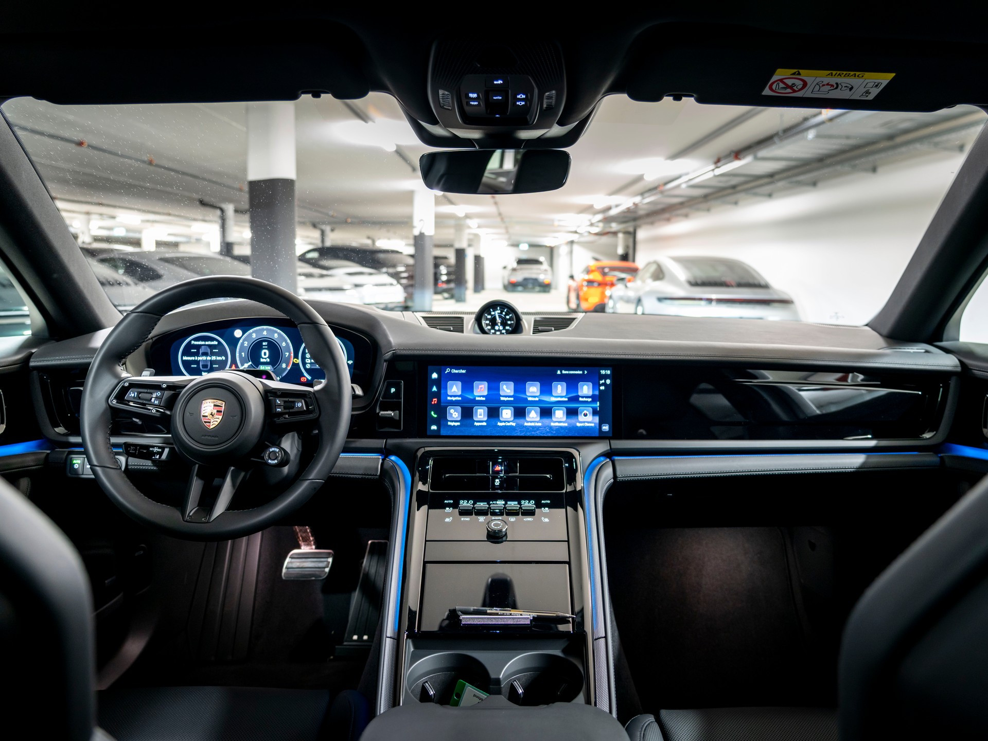 PORSCHE Panamera 4 E-Hybrid PDK-image-24