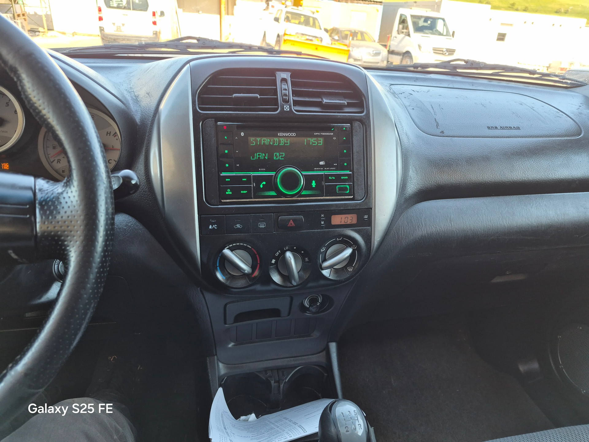 TOYOTA RAV-4 2.0 16V Luna Evo-image-9