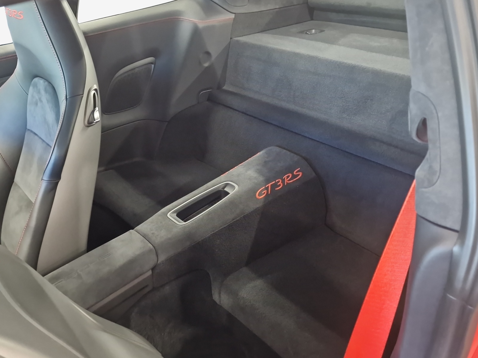 PORSCHE 911 GT3 RS PDK-image-11
