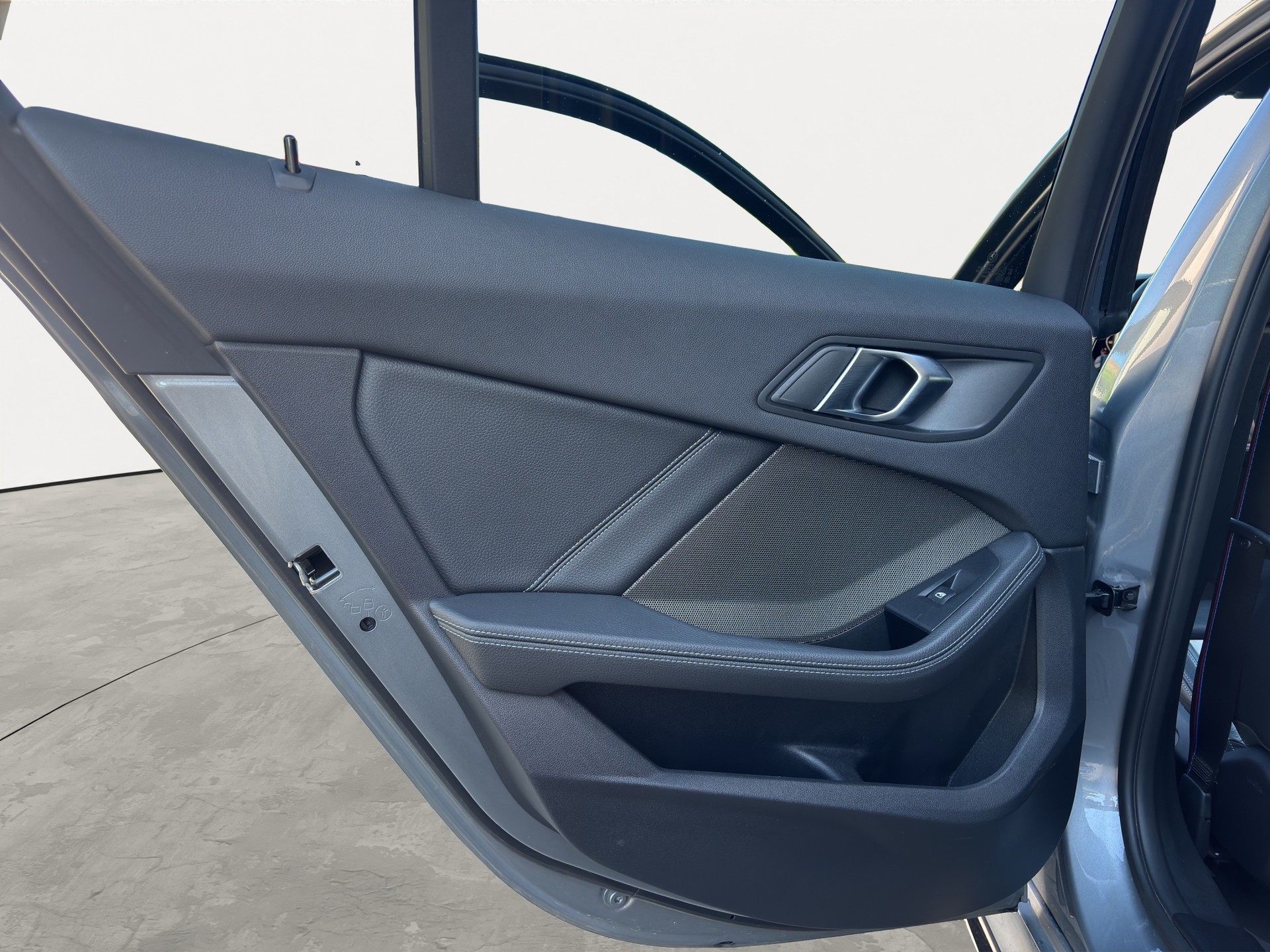 BMW M135i xDrive M Sport Pro Steptronic, Edition-image-16