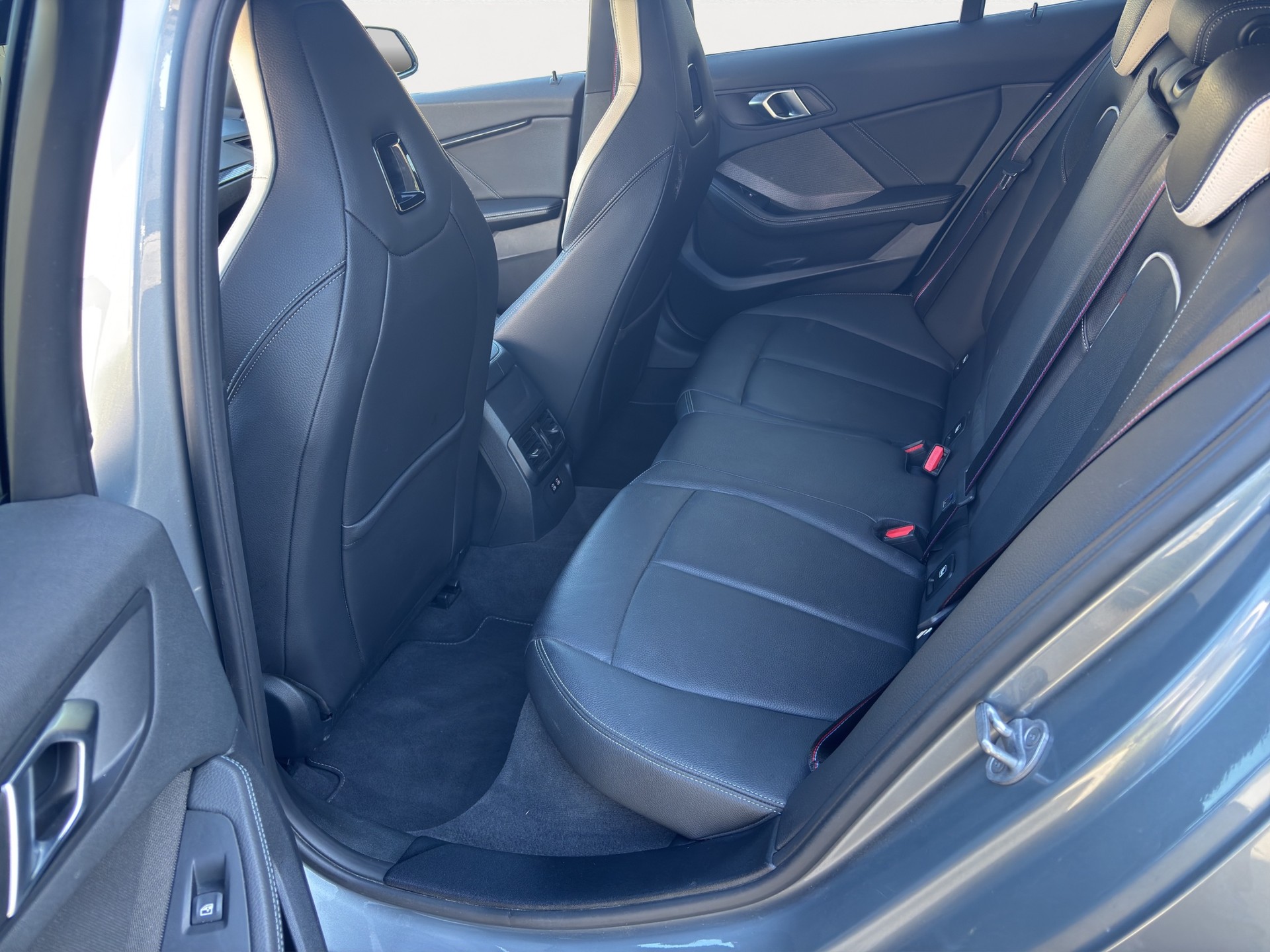 BMW M135i xDrive M Sport Pro Steptronic, Edition-image-12
