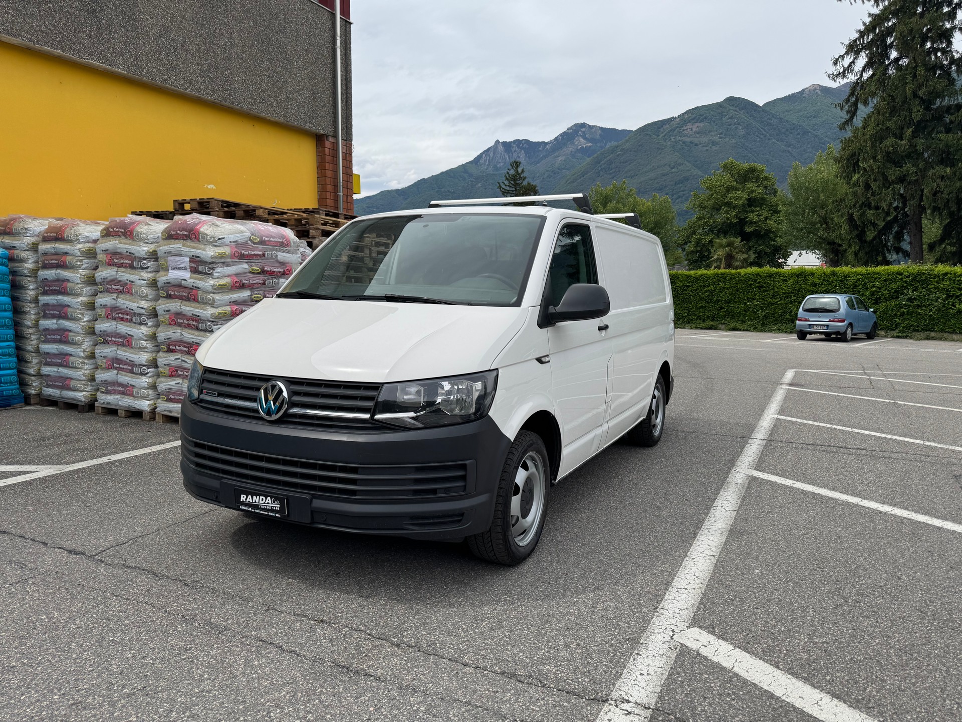 VW T6 2.0 Bi-TDI 4Motion-image-1