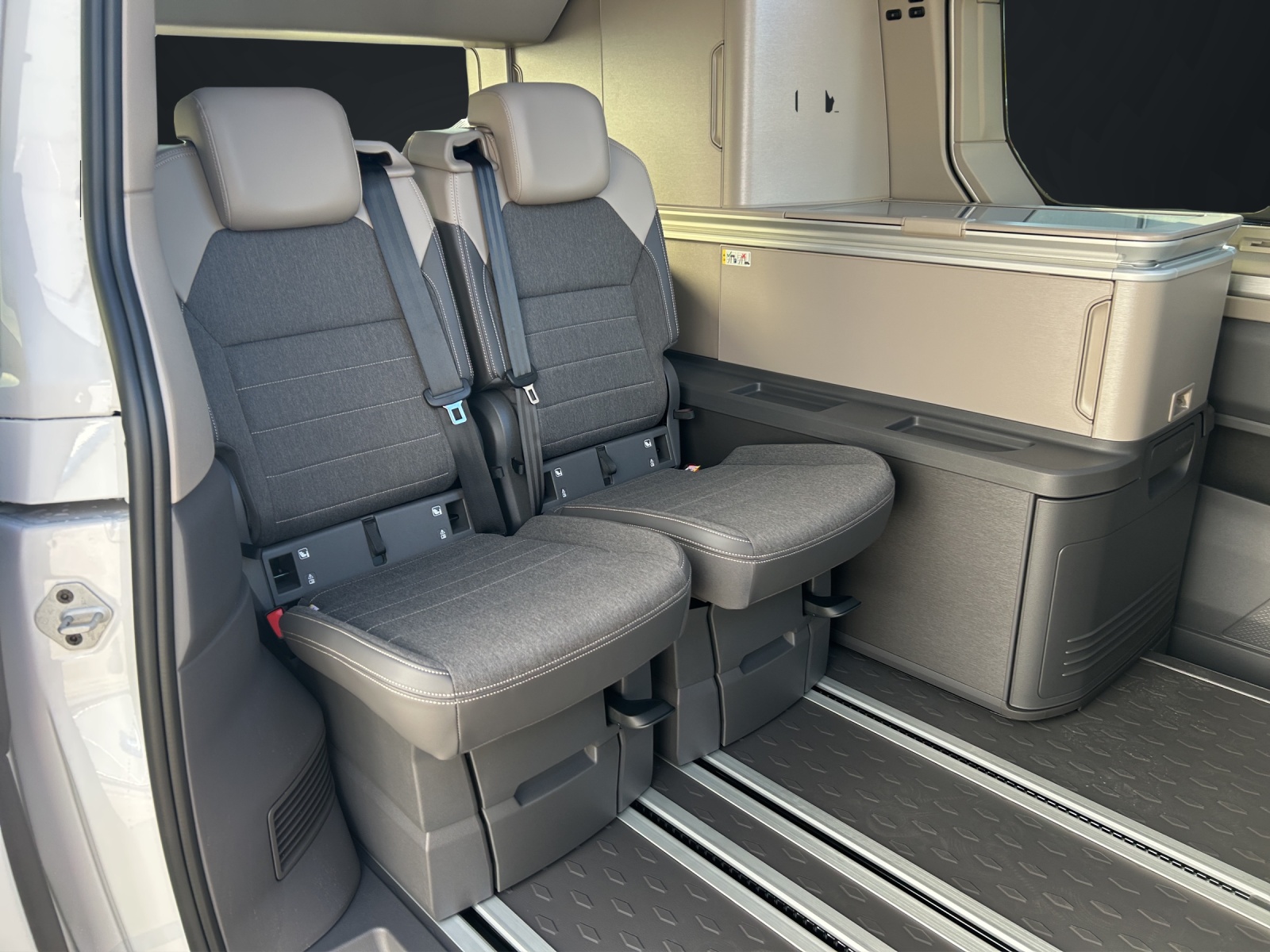 VW California 2.0 TDI Ocean-image-9