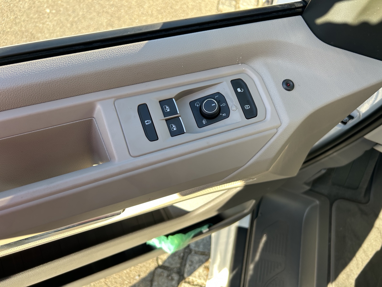 VW California 2.0 TDI Ocean-image-16