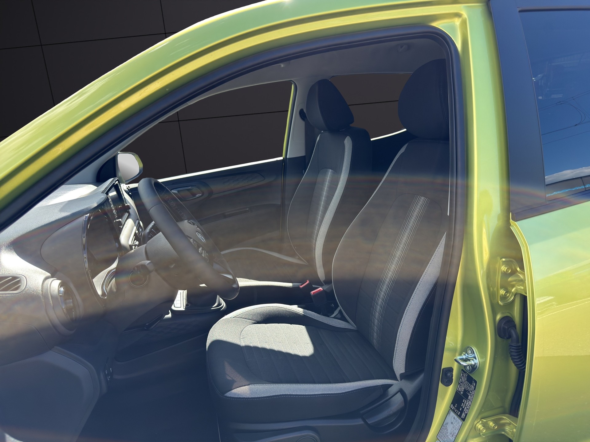 HYUNDAI i10 1.2 Amplia-image-12