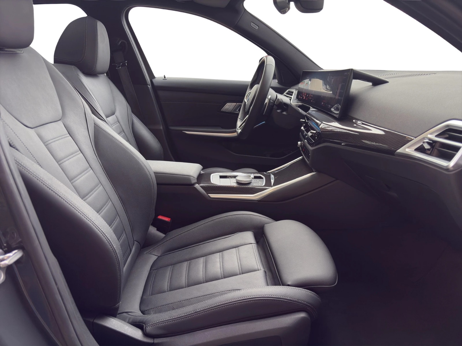BMW M340i xDrive 48V Touring Steptronic M Sport-image-19