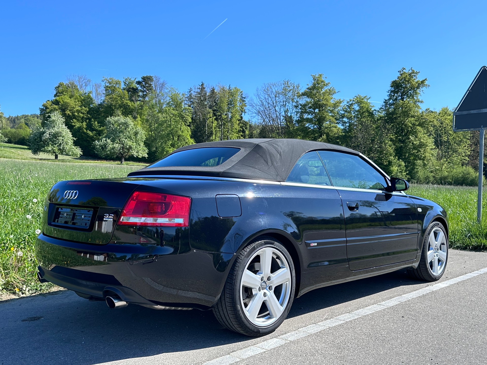 AUDI 3.2 V6 quattro-image-4
