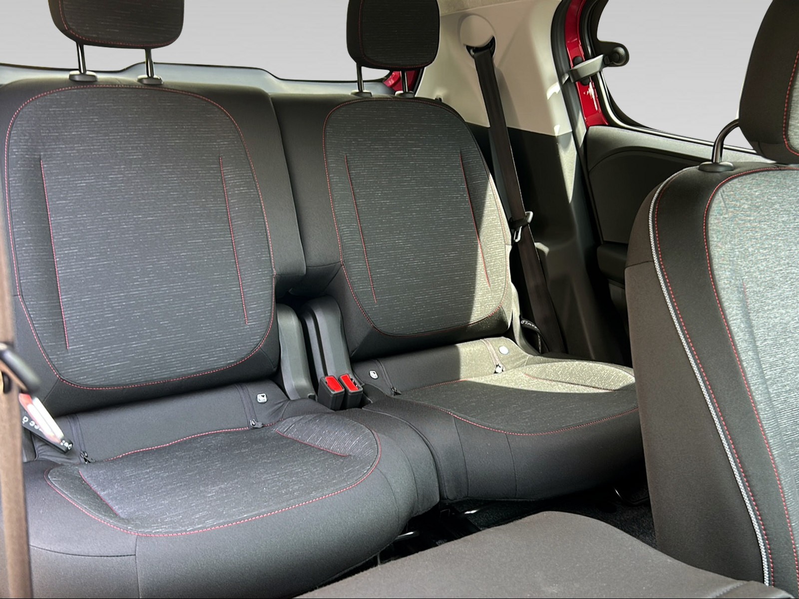 RENAULT Twingo E-Tech Urban Range techno-image-6