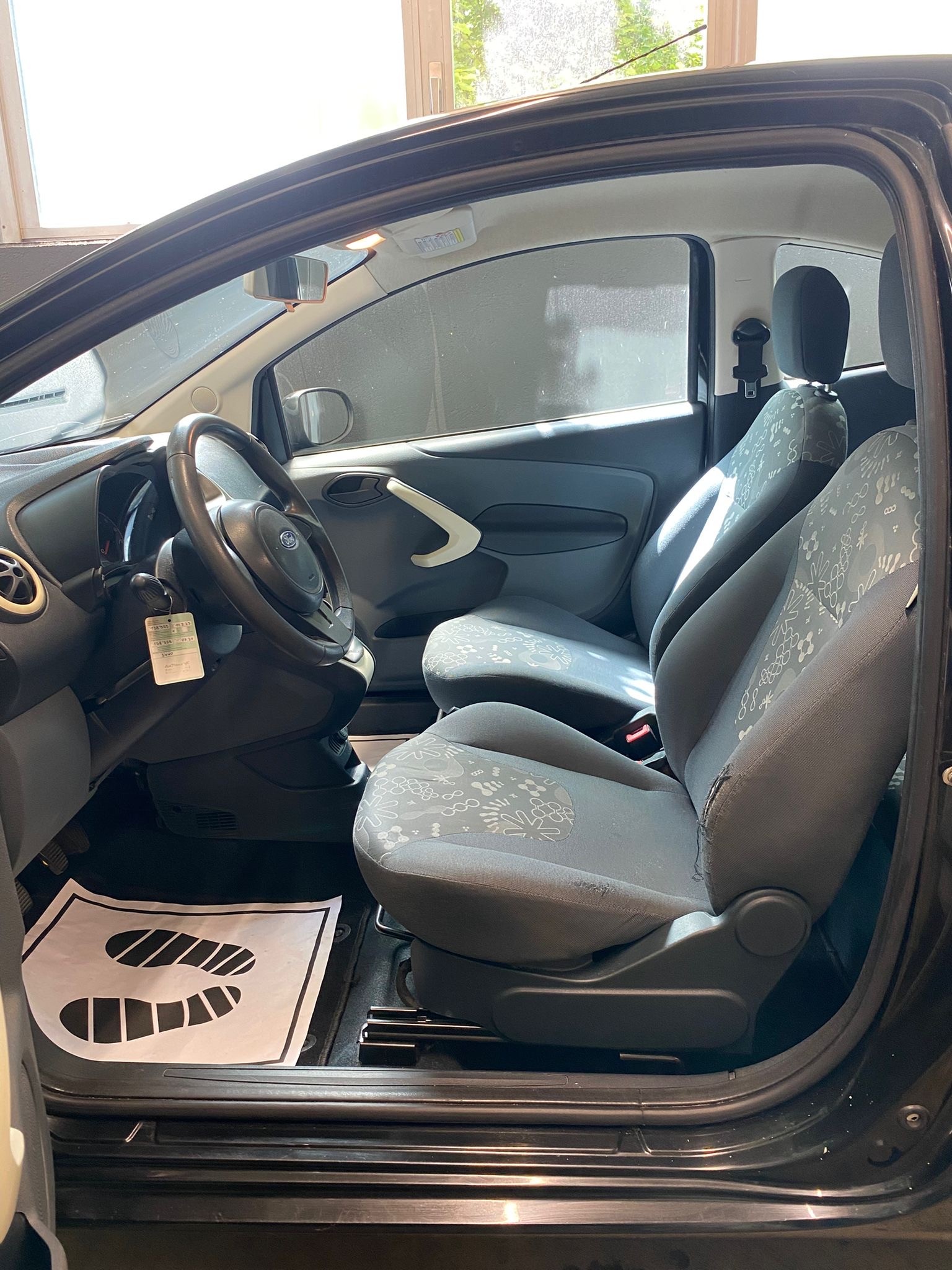 FORD KA 1.25 Ambiente //NEU AB MFK!-image-9