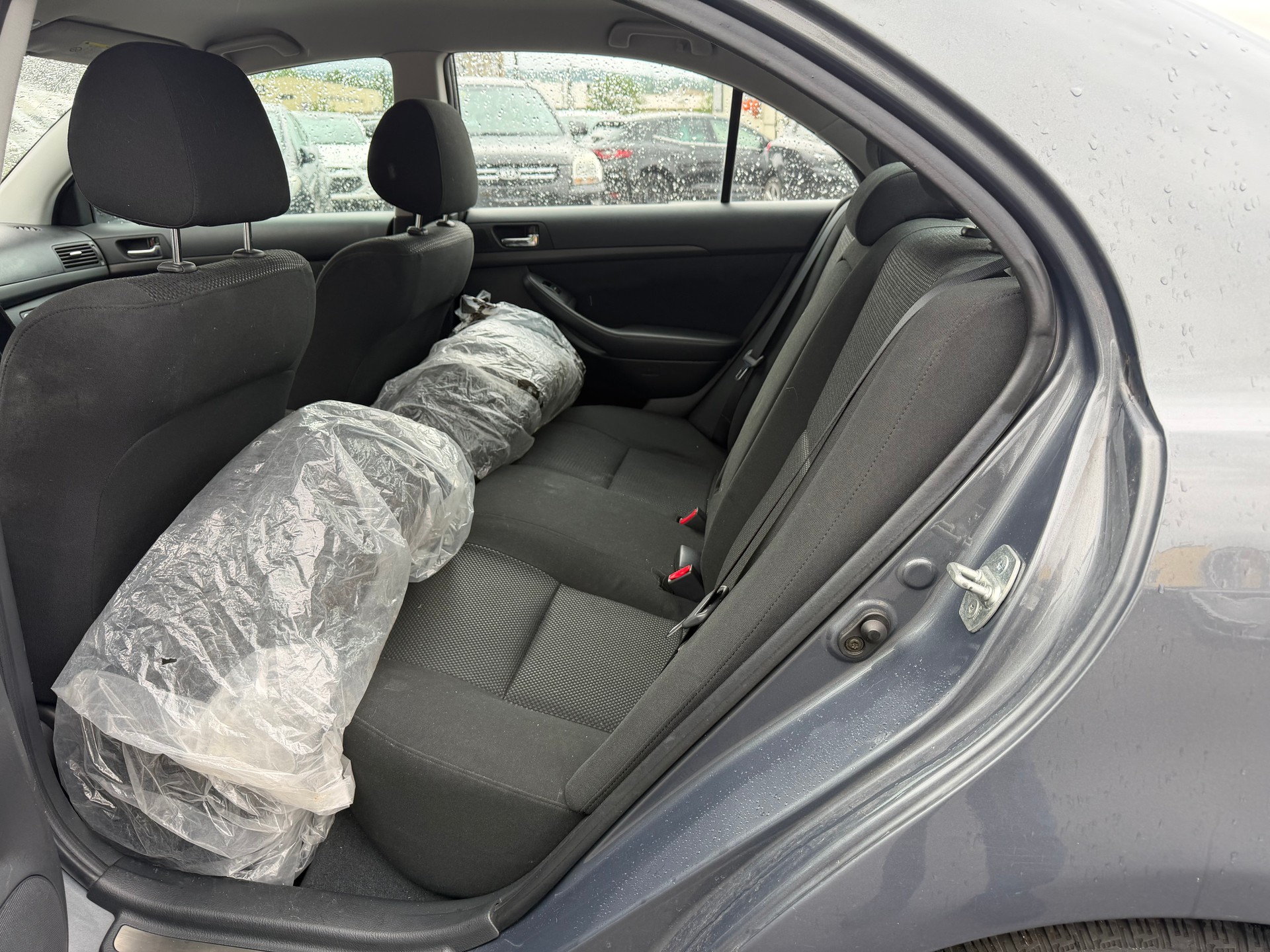 TOYOTA Avensis 2.0 D4 VVT-i Linea Sol Sedan-image-10