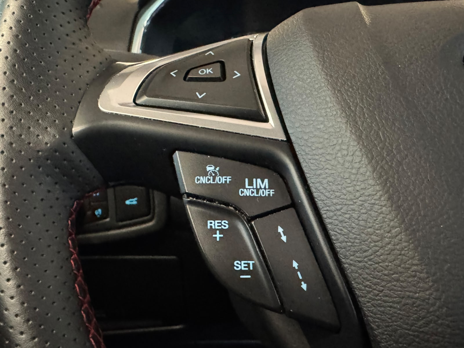 FORD S-Max 2.5 FHEV ST-Line 7 Pl-image-13