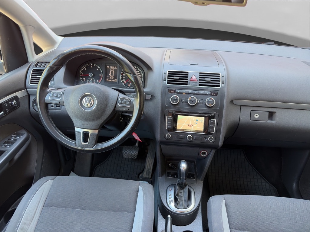 VW Touran 2.0 TDI BMT Comfortline DSG-image-10