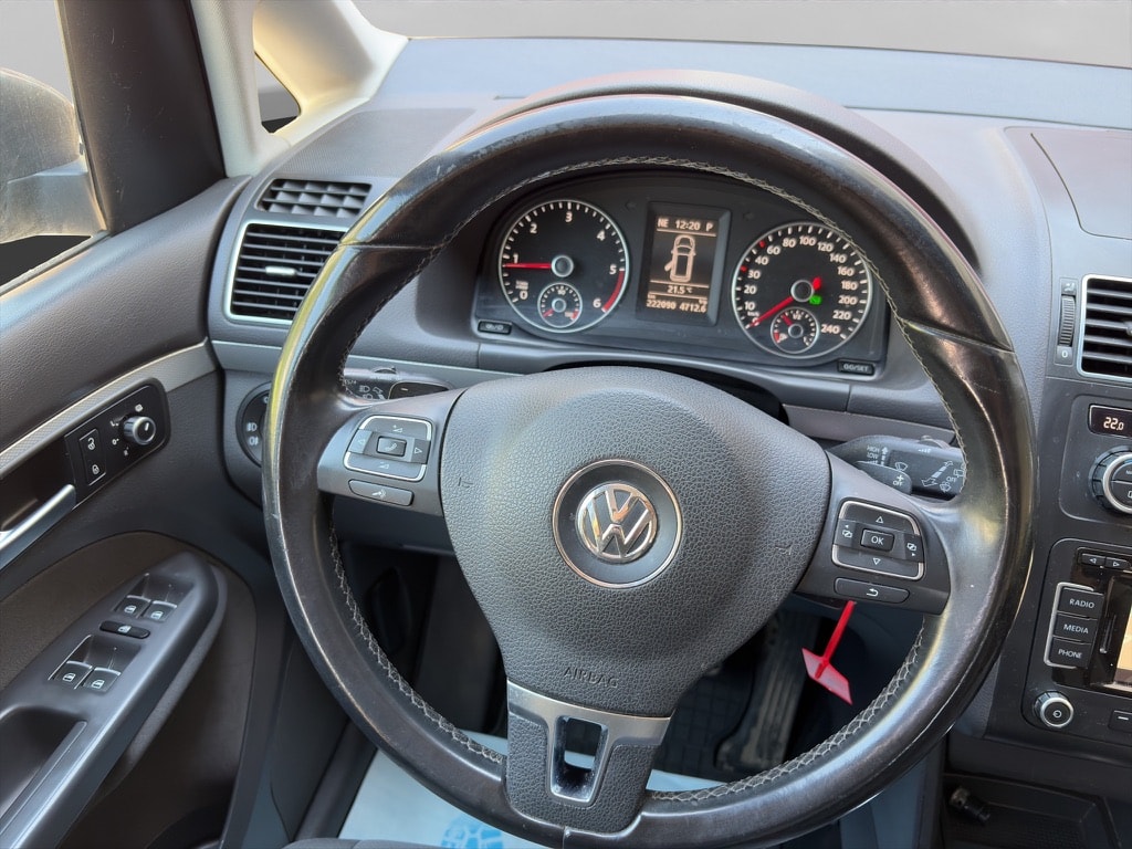VW Touran 2.0 TDI BMT Comfortline DSG-image-11