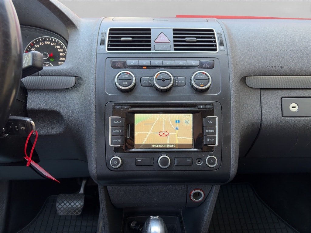 VW Touran 2.0 TDI BMT Comfortline DSG-image-14