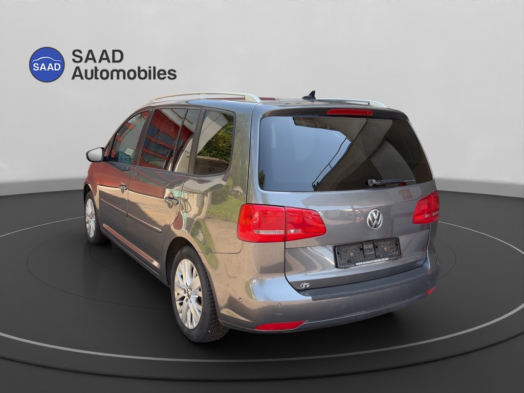 VW Touran 2.0 TDI BMT Comfortline DSG-image-2
