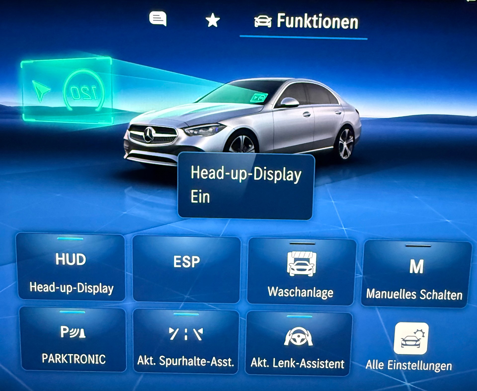 MERCEDES-BENZ C 200 AMG Line 4 Matic-image-23