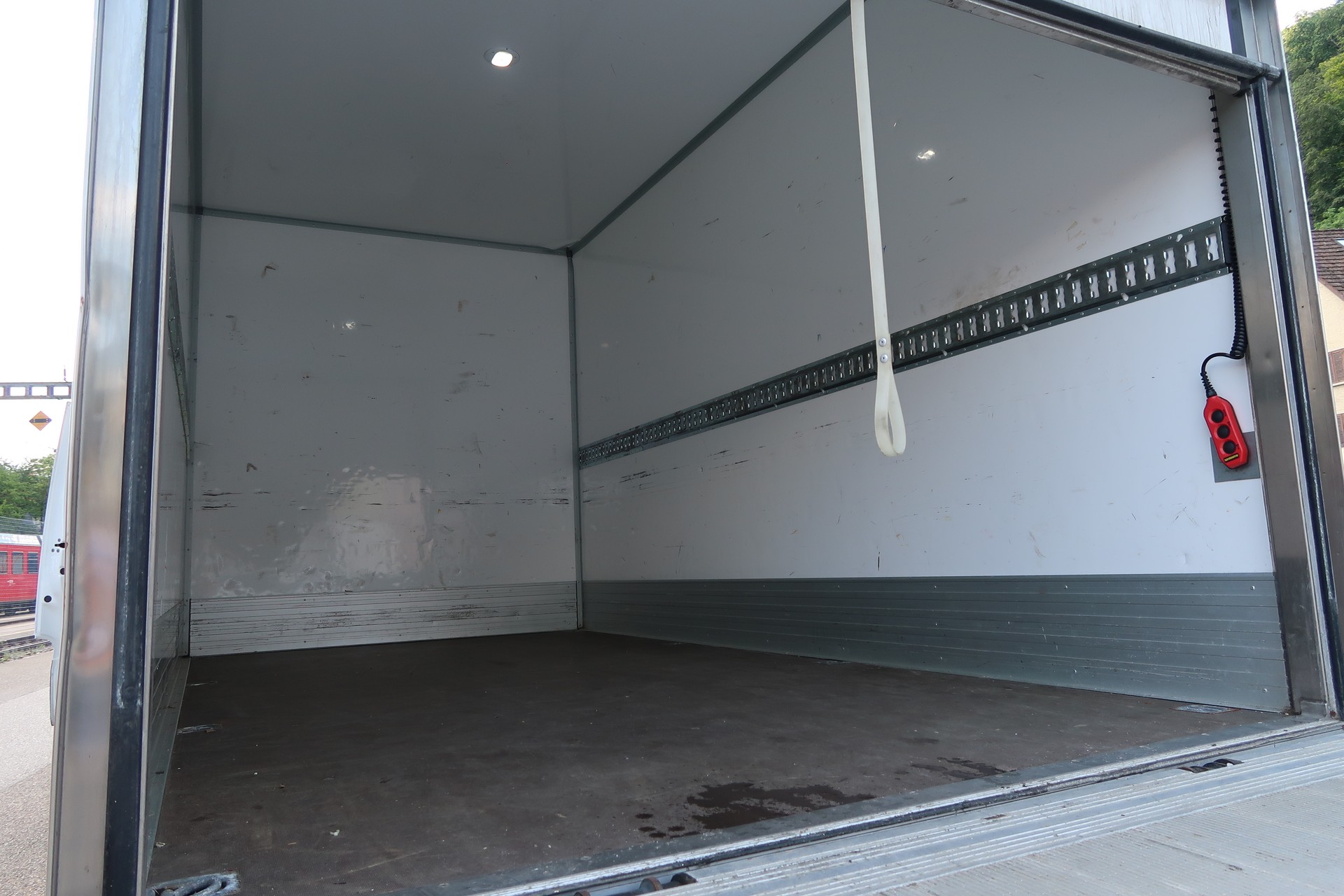 IVECO 35 S 16 A8 D Kasten mit Hebebühne-image-15