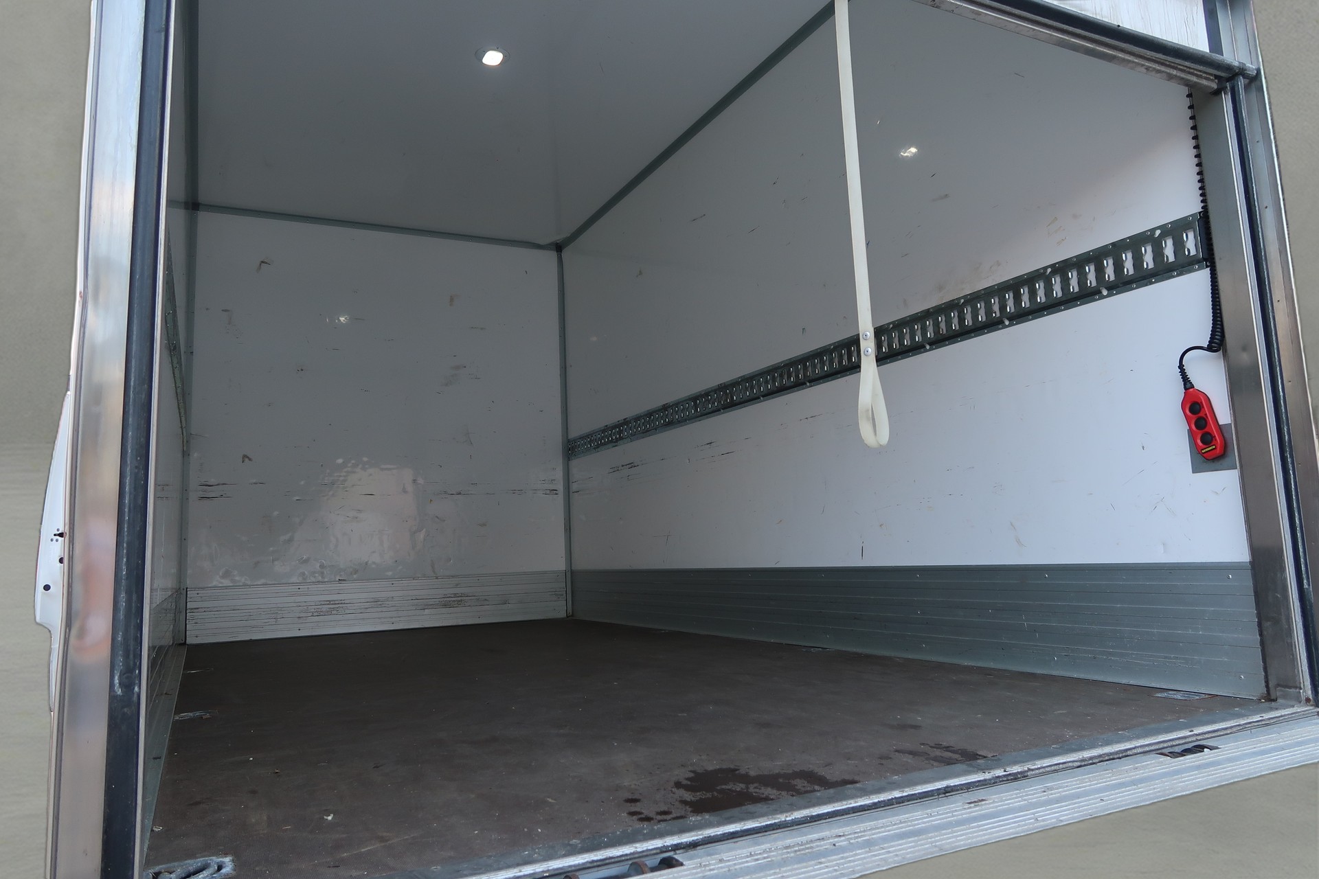 IVECO 35 S 16 A8 D Kasten mit Hebebühne-image-15