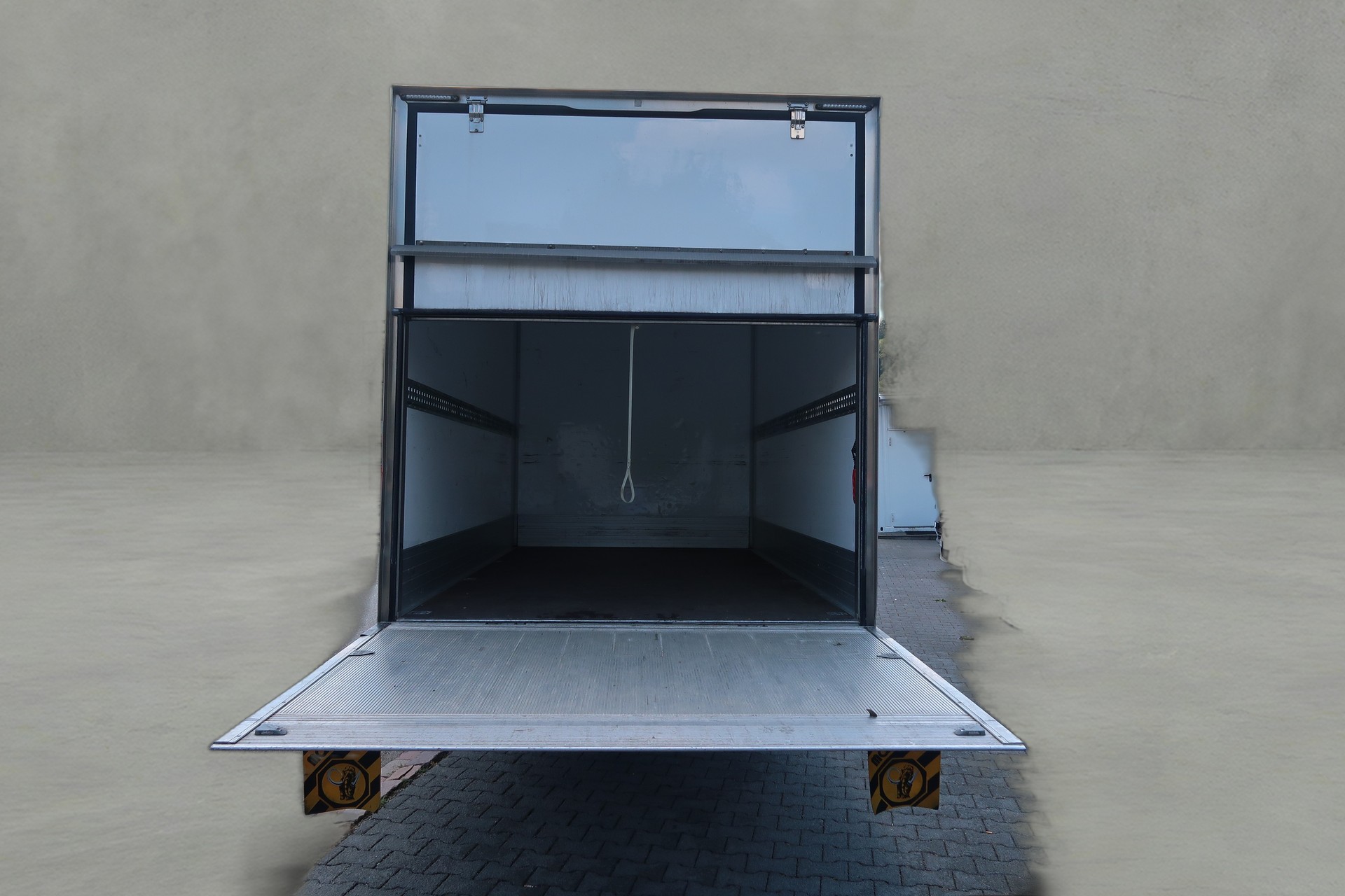 IVECO 35 S 16 A8 D Kasten mit Hebebühne-image-14