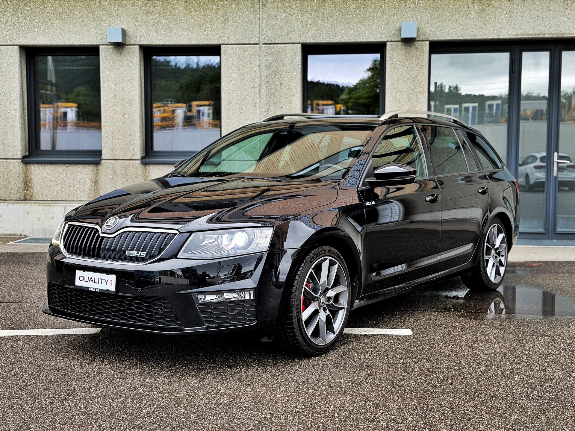 SKODA Octavia Combi 2.0 TDI RS DSG-image-0