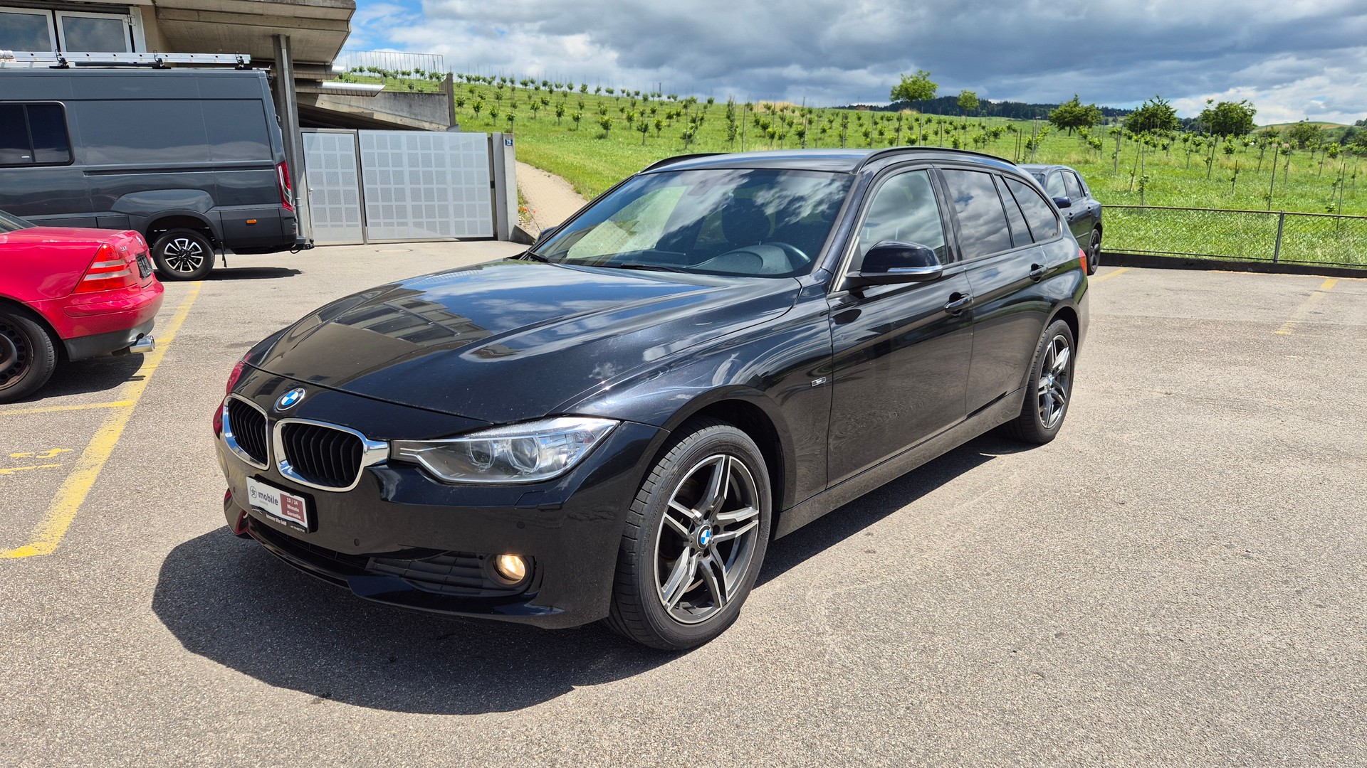 BMW 318d xDrive Touring Sport Line-image-6