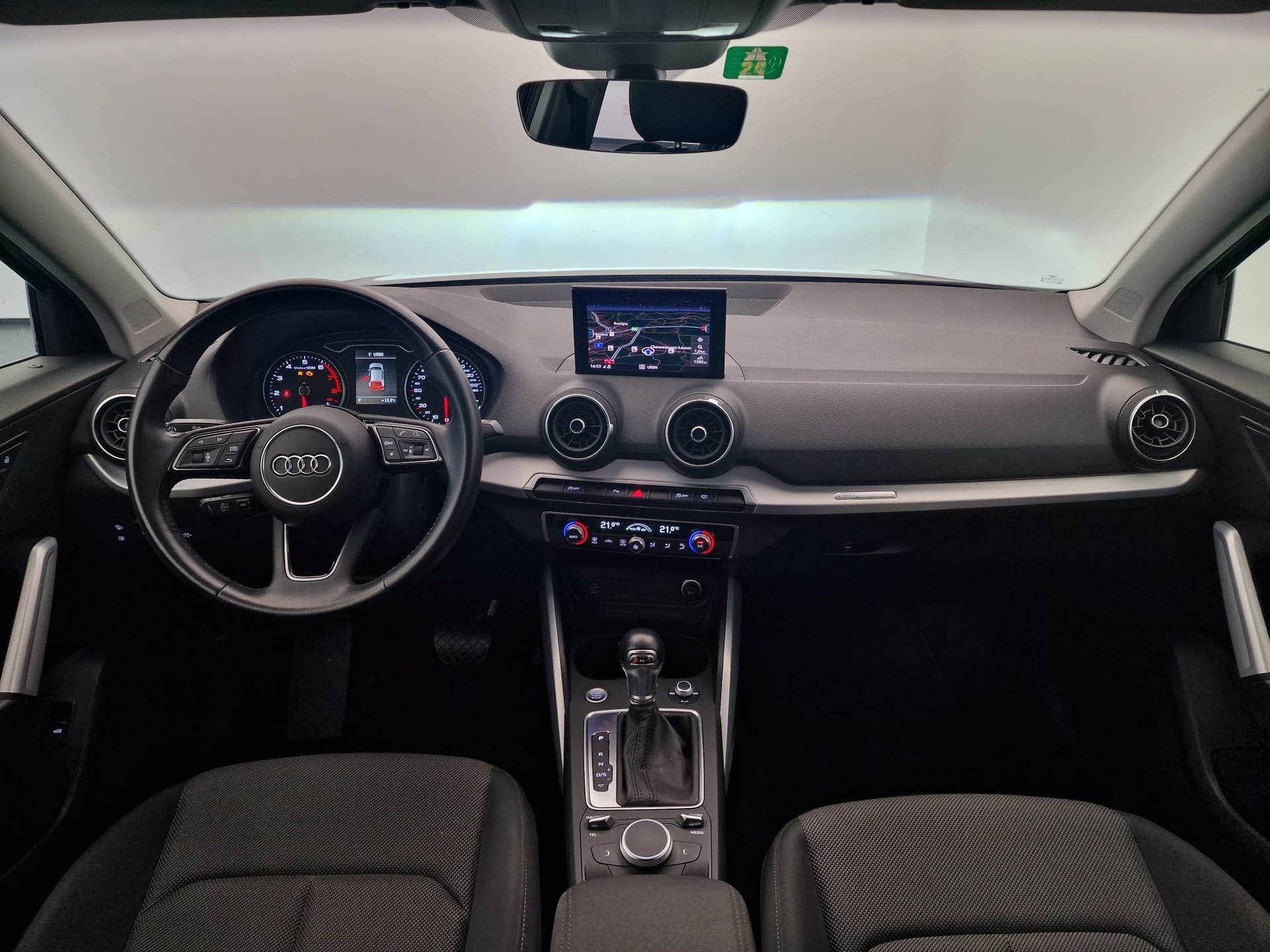 AUDI Q2 35 TFSI Sport S-tronic-image-9