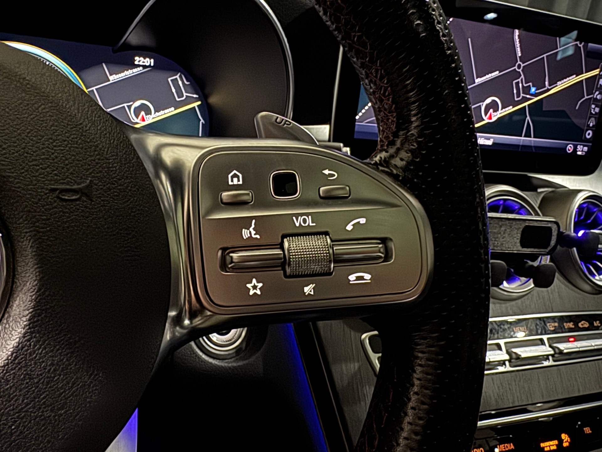 MERCEDES-BENZ C 43 AMG 4Matic Speedshift TCT 9G | 1.Hand |-image-23