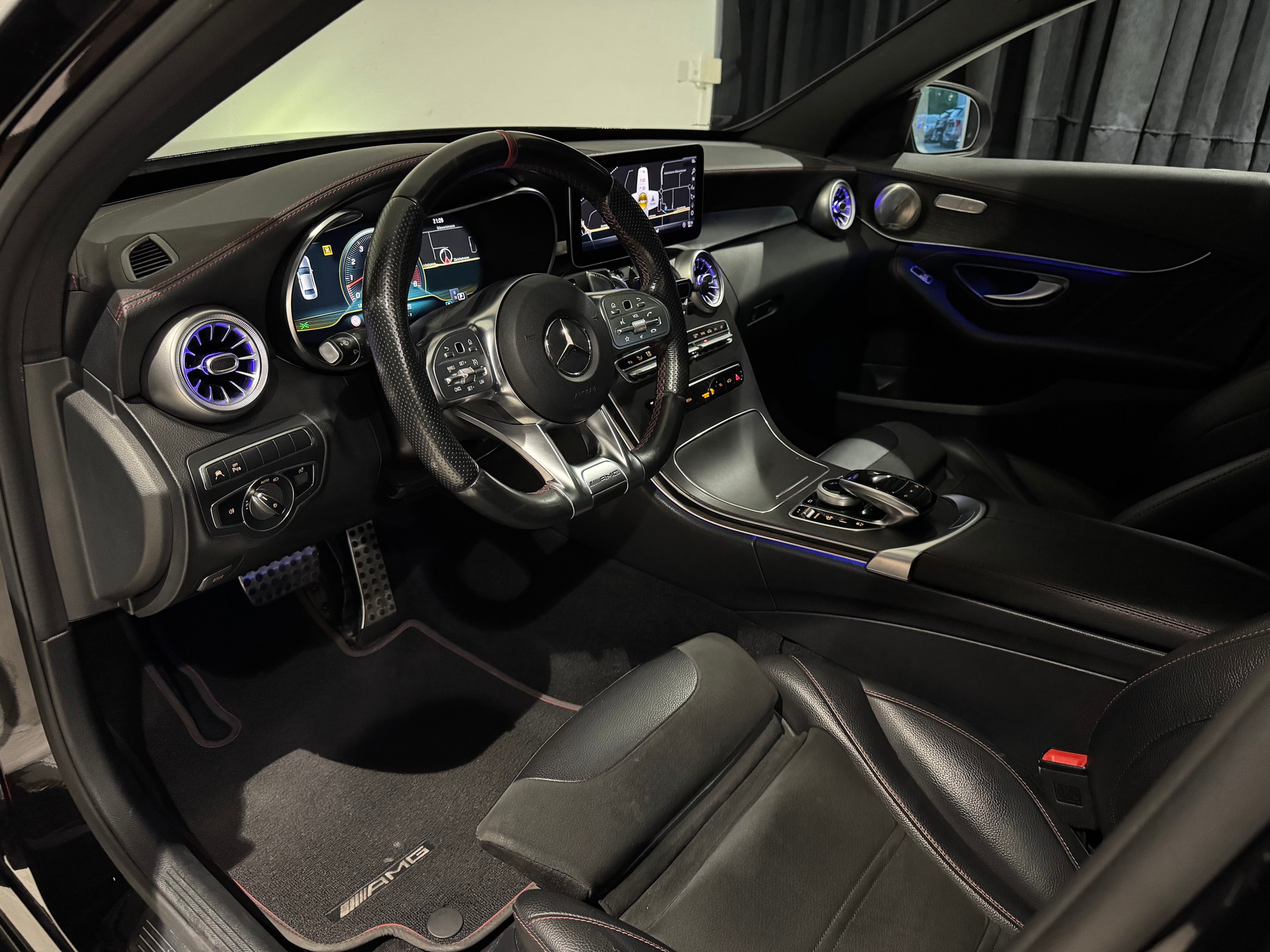 MERCEDES-BENZ C 43 AMG 4Matic Speedshift TCT 9G | 1.Hand |-image-12
