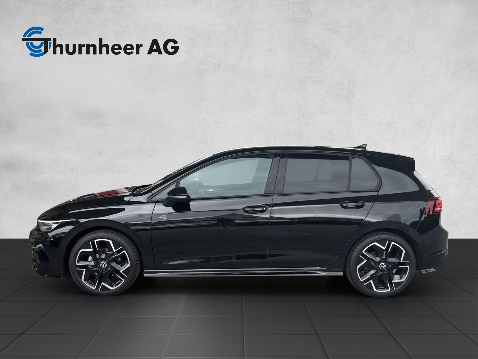 VW Golf 1.5 e TSI mHEV R-Line DSG-image-2