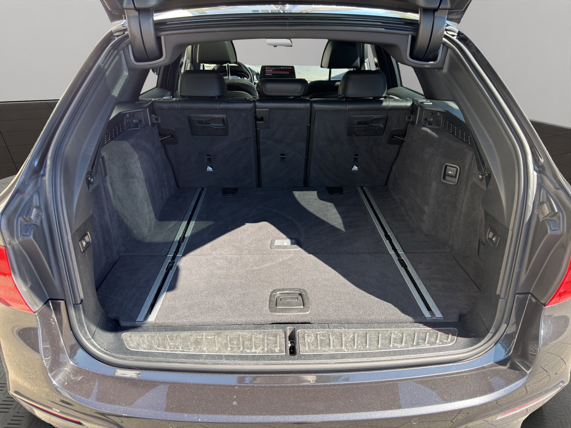 BMW 540i xDrive Touring Steptronic-image-20