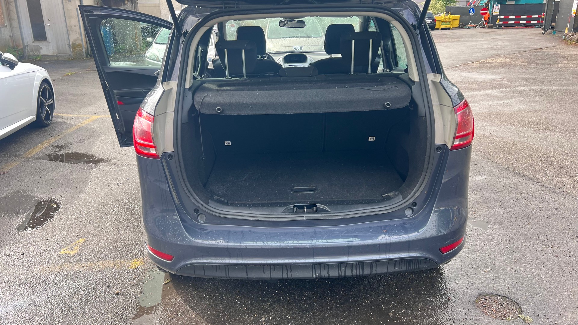 FORD B-Max 1.0 SCTi Titanium-image-7