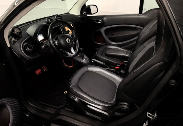 SMART fortwo Brabus 110 twinmatic-image-13
