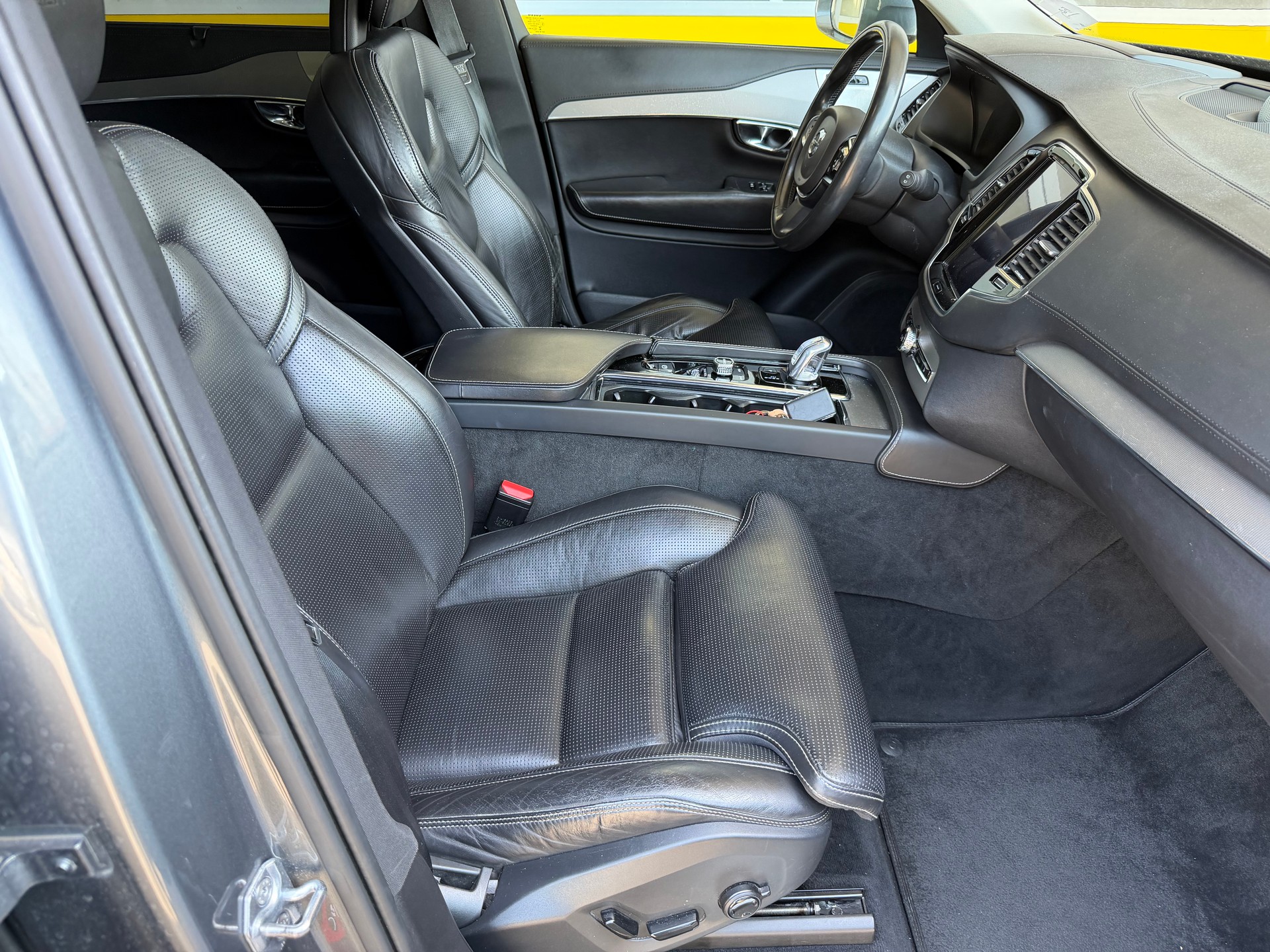 VOLVO XC90 T8 AWD Inscription Geartronic-image-7