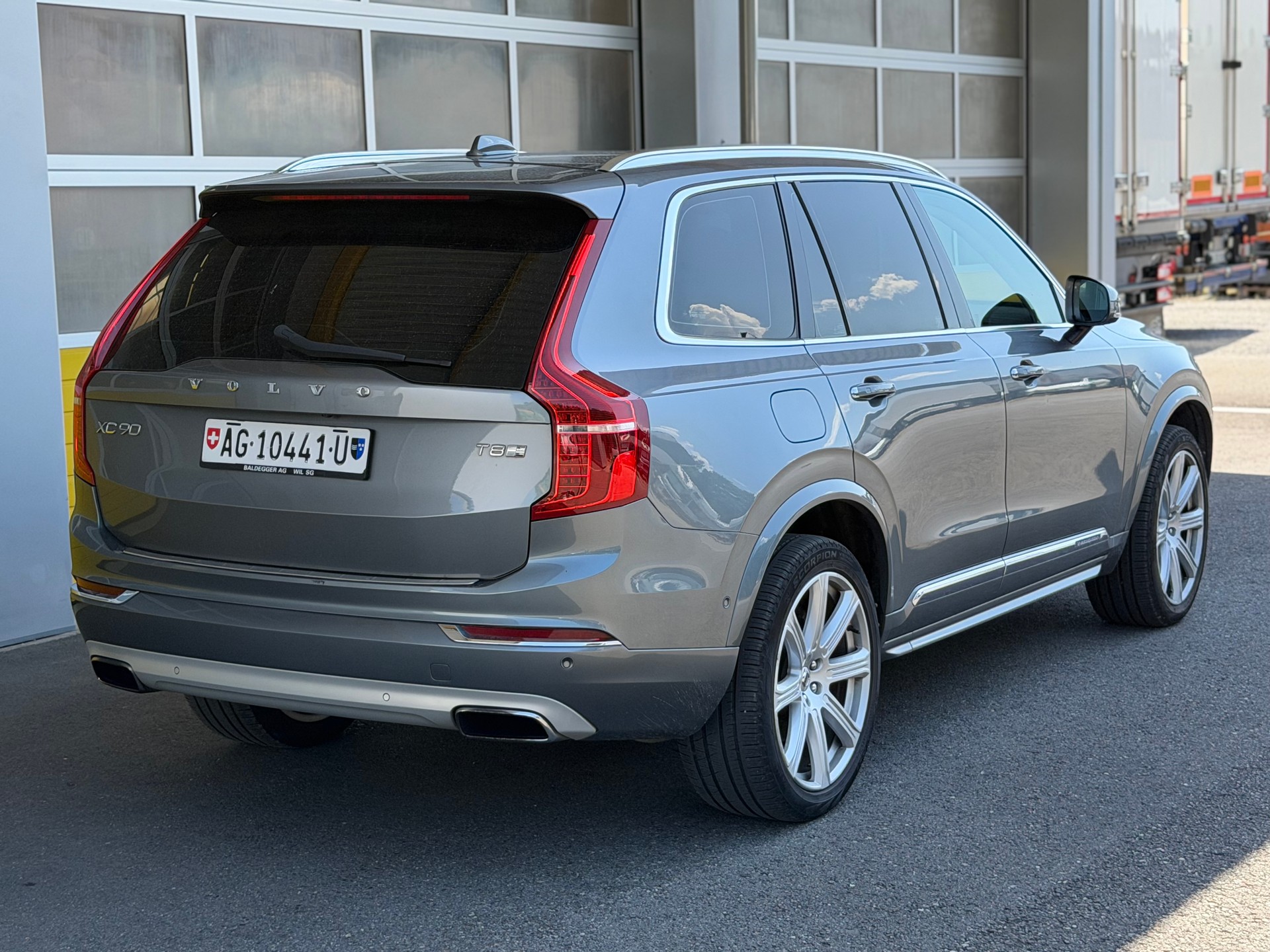 VOLVO XC90 T8 AWD Inscription Geartronic-image-5