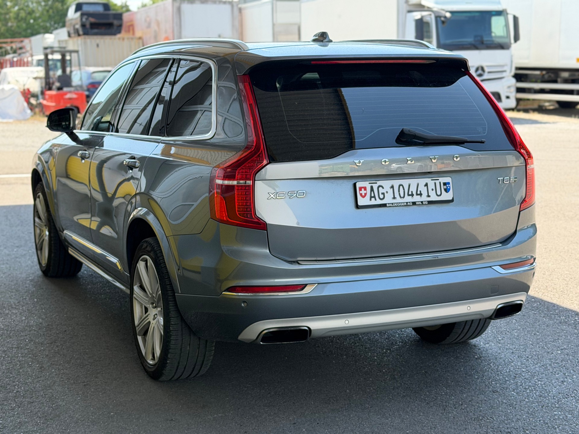 VOLVO XC90 T8 AWD Inscription Geartronic-image-3