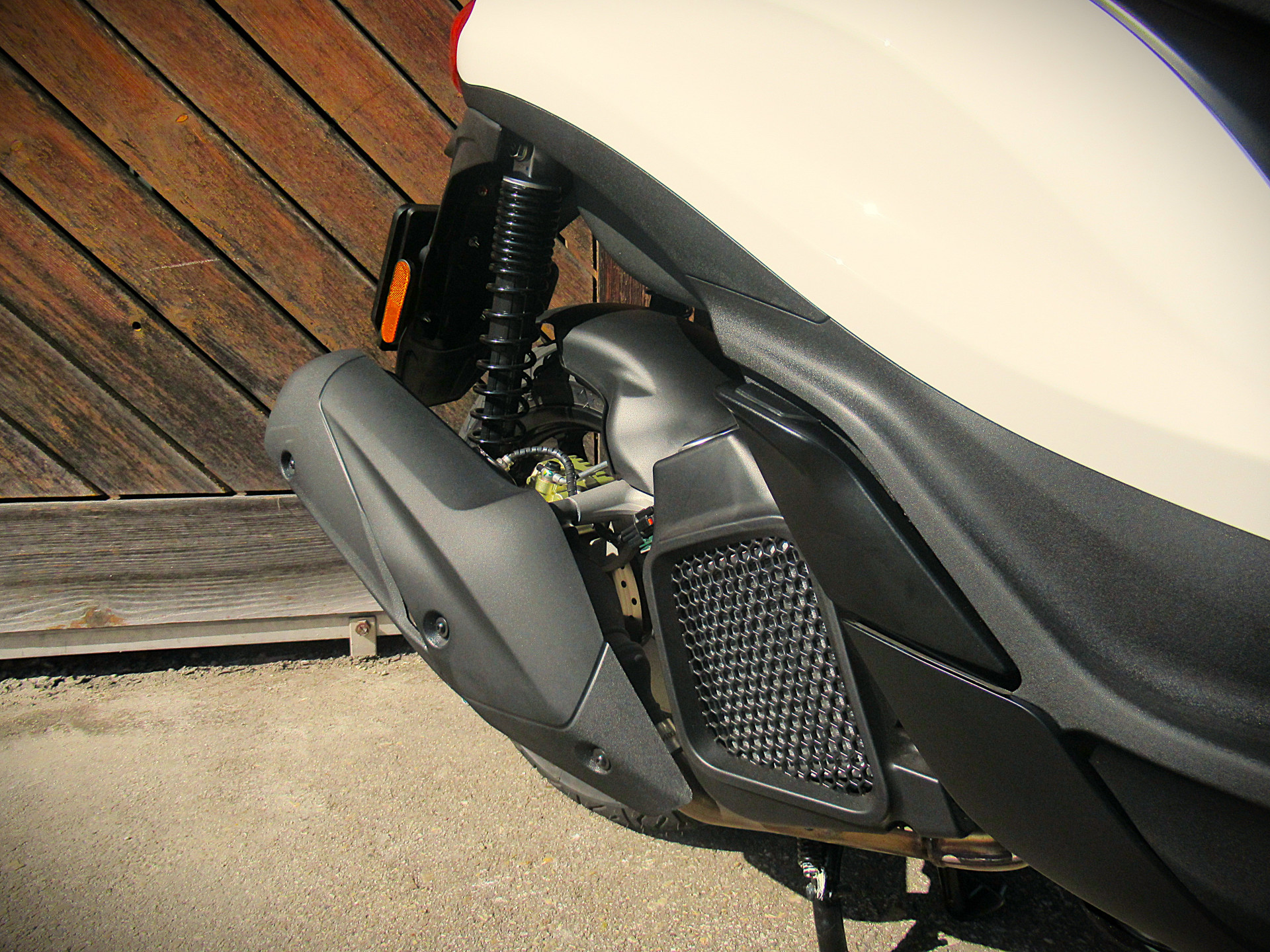 PIAGGIO Medley 125 Sport-showroom-element-2