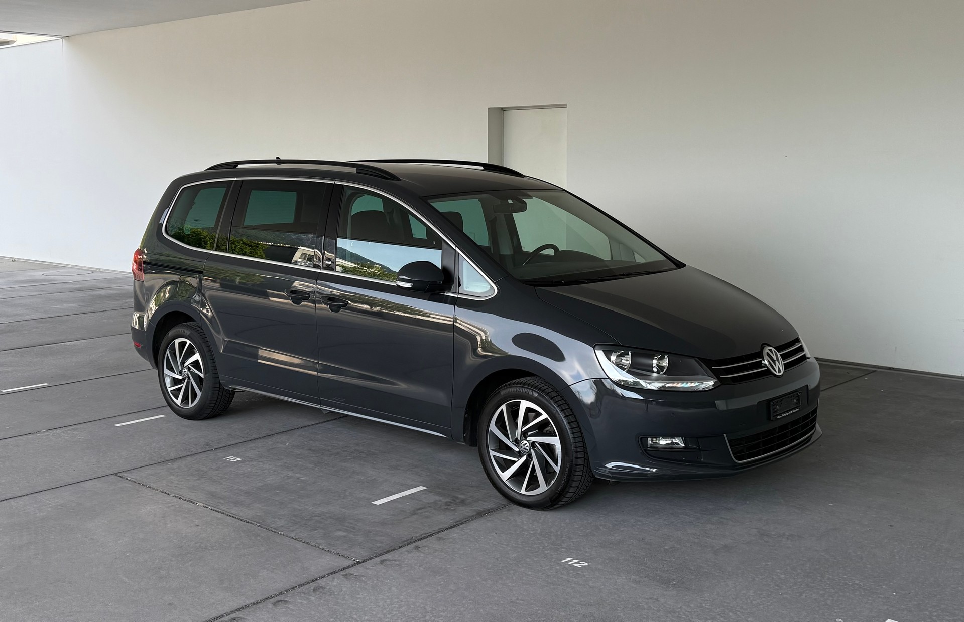 VW Sharan 2.0 TDI BMT Sound 4Motion DSG-image-4