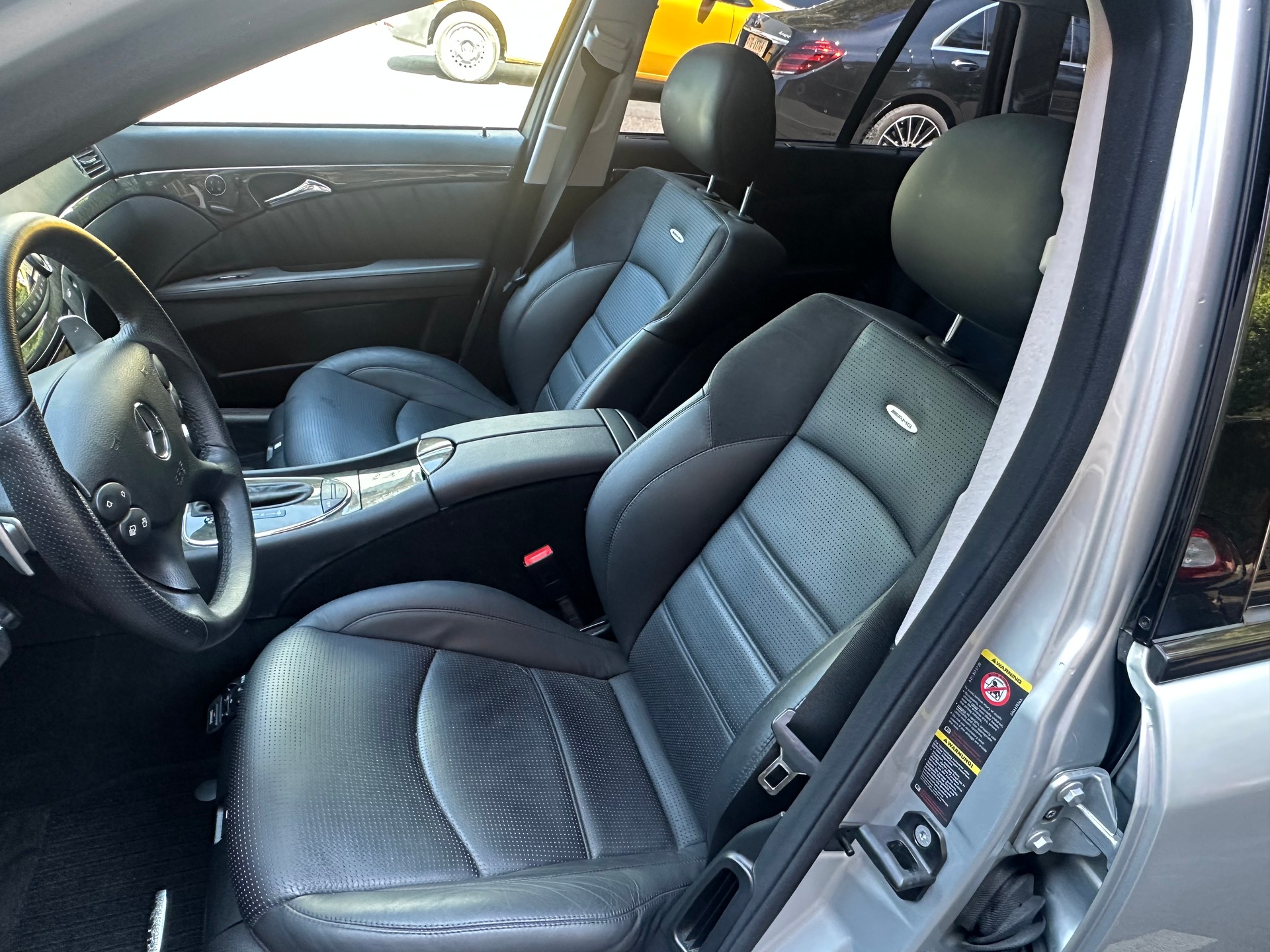 MERCEDES-BENZ E 63 AMG Avantgarde 7G-Tronic-image-11