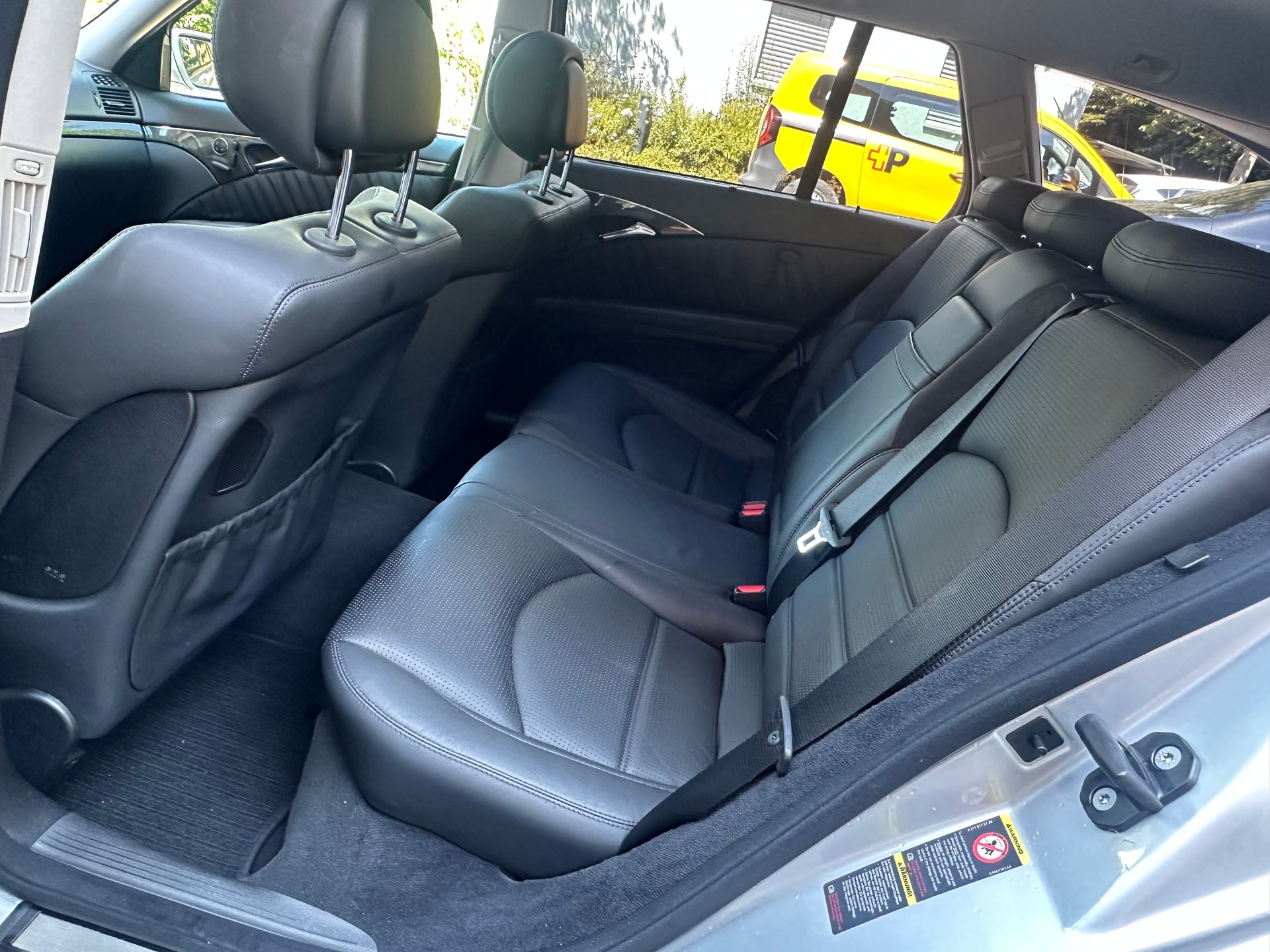 MERCEDES-BENZ E 63 AMG Avantgarde 7G-Tronic-image-12