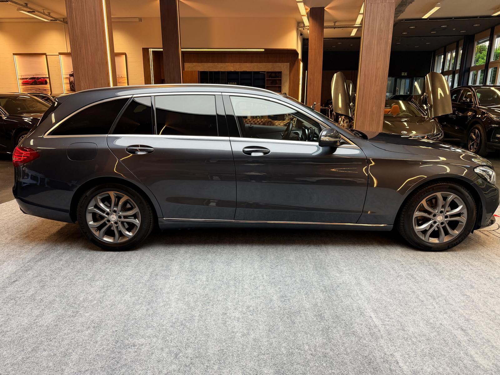MERCEDES-BENZ C 180 Avantgarde Kombi-image-8