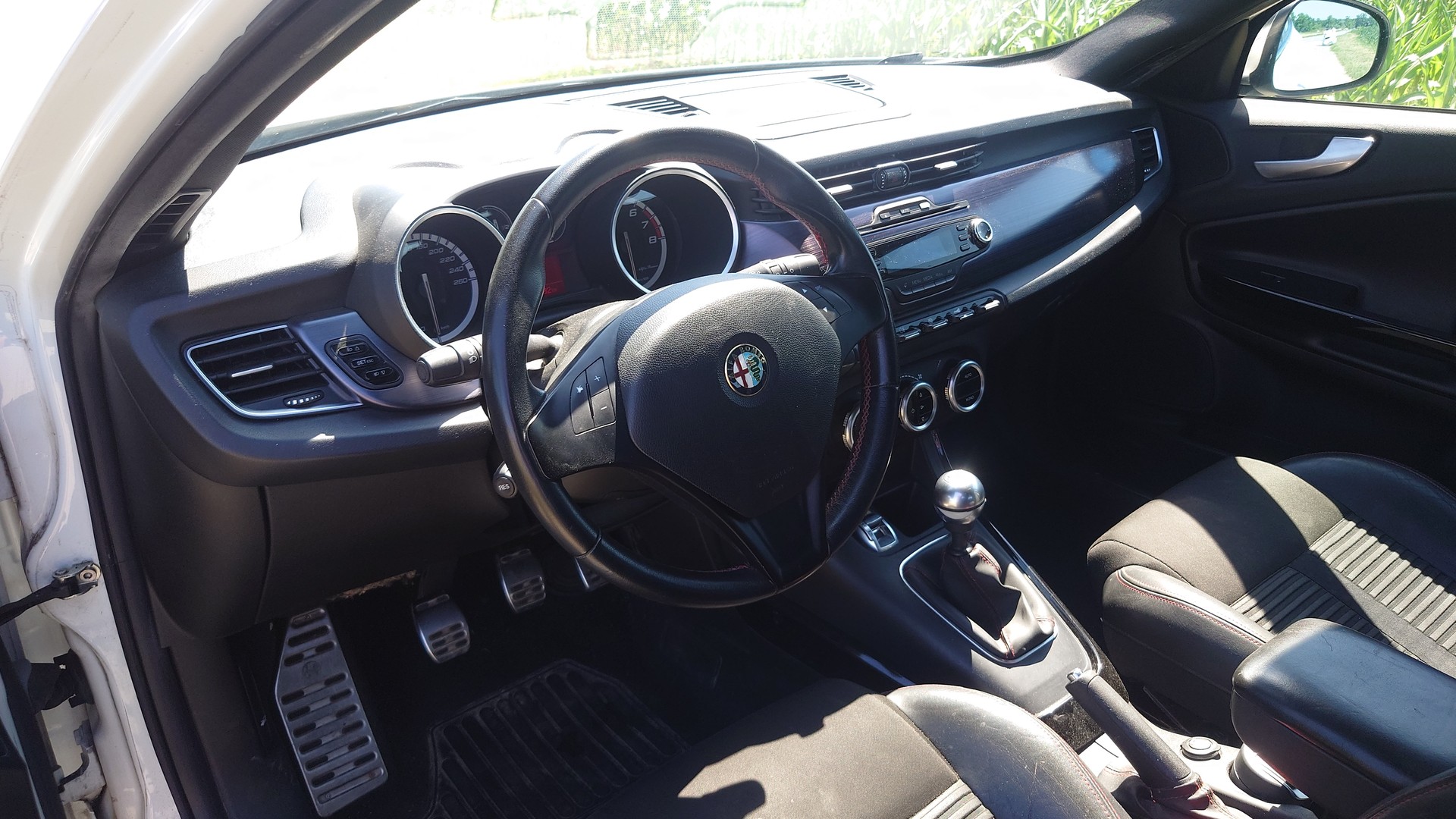 ALFA ROMEO Giulietta 1.4 MultiAir Progression-image-9
