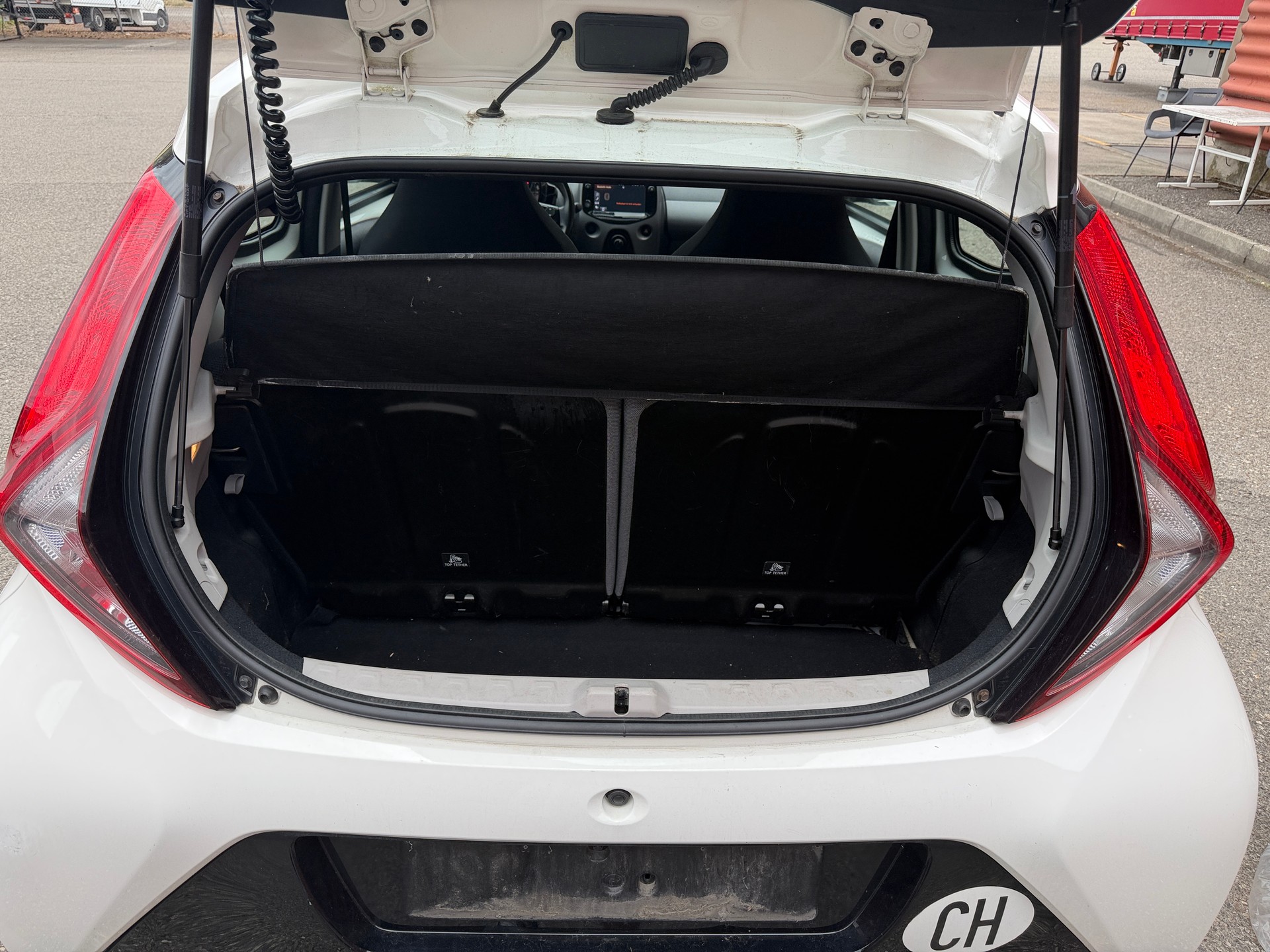 TOYOTA Aygo 1.0 VVT-i x-play X-shift-image-13