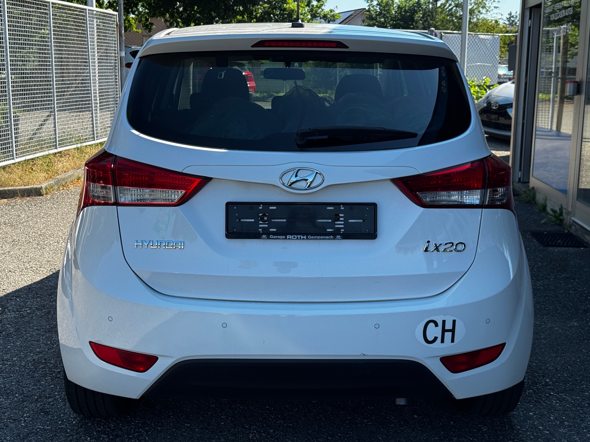 HYUNDAI iX20 1.6 Style Automatic-image-5