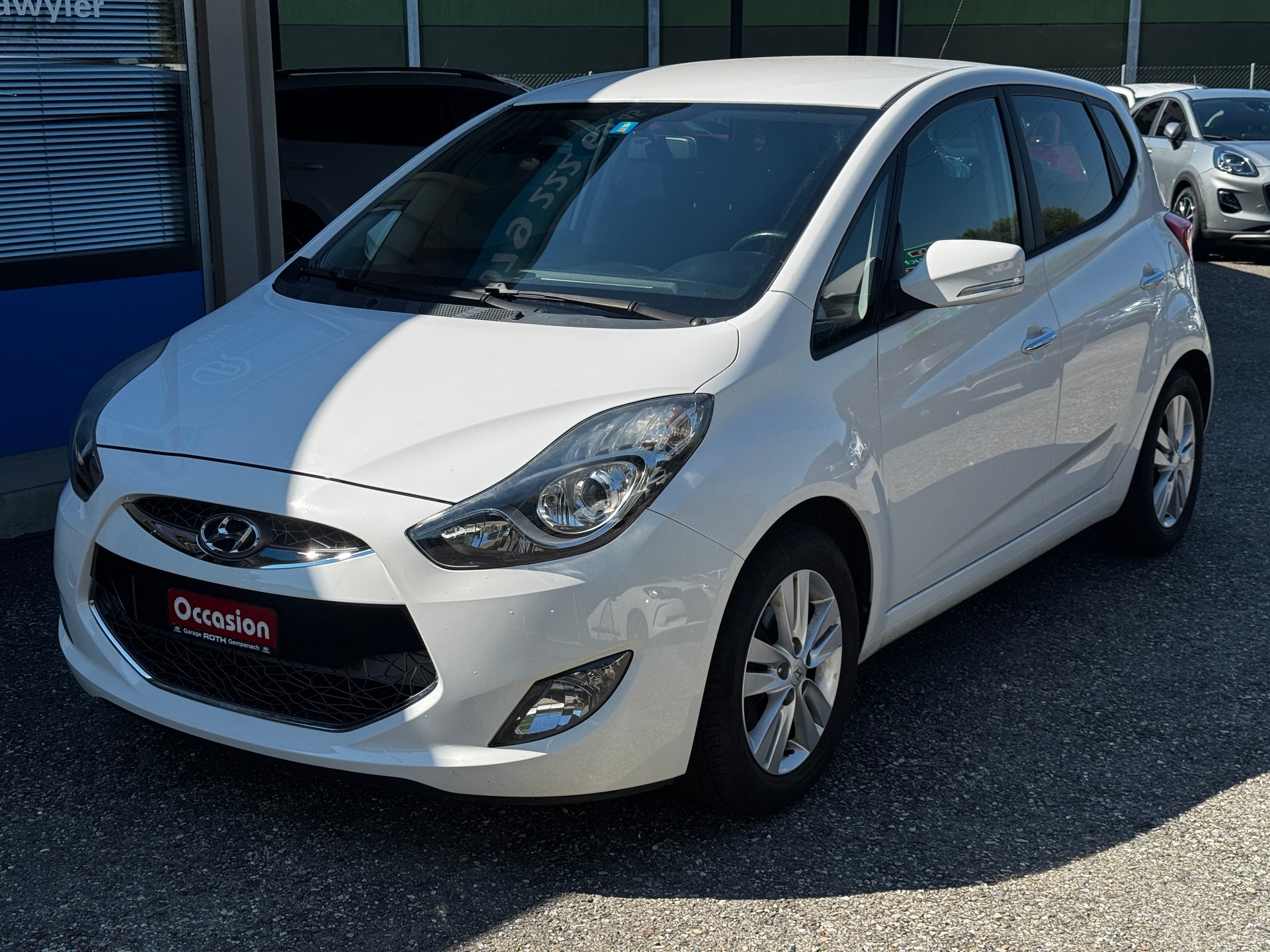 HYUNDAI iX20 1.6 Style Automatic-image-3