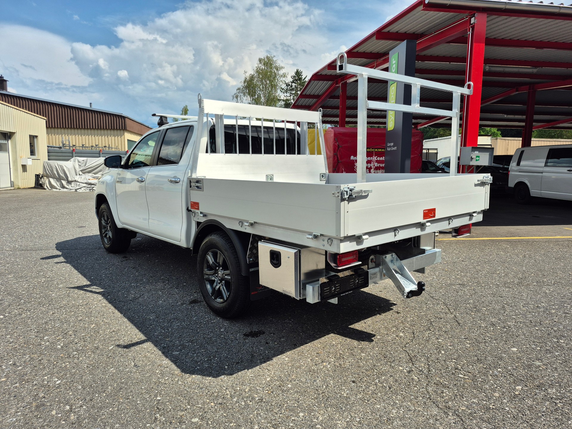 TOYOTA Hilux 2.4d Style Double Cab 4x4 A-image-6