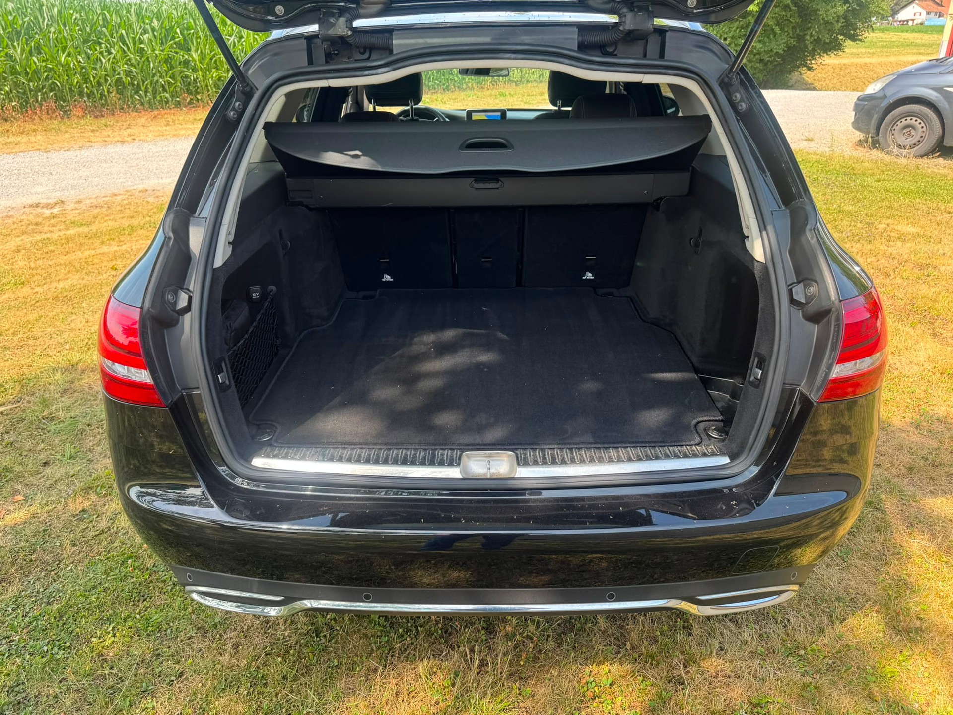 MERCEDES-BENZ C 250 BlueTEC Avantgarde 4Matic 7G-Tronic-image-7