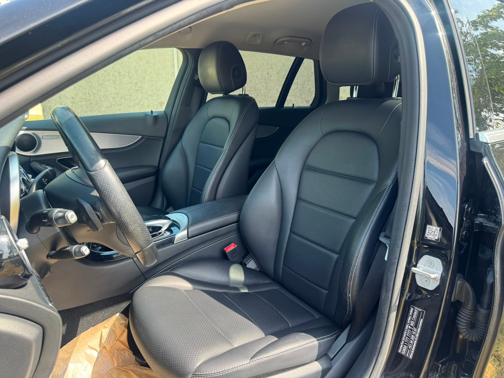 MERCEDES-BENZ C 250 BlueTEC Avantgarde 4Matic 7G-Tronic-image-13
