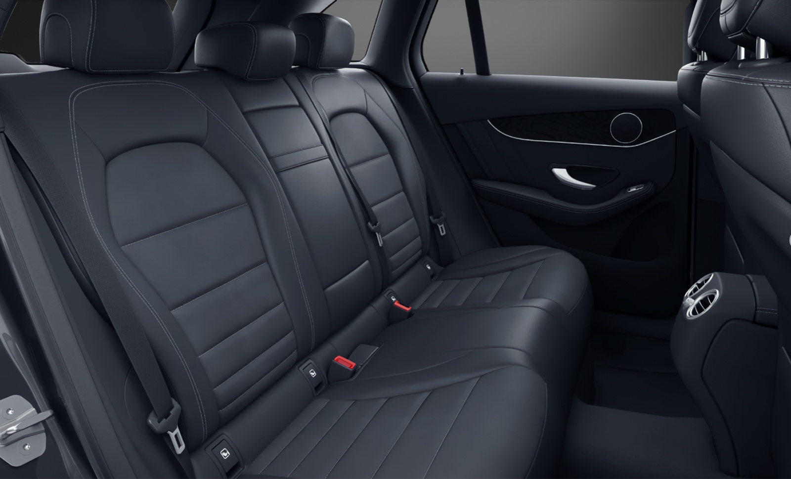 MERCEDES-BENZ GLC 200 AMG Line 4Matic 9G-Tronic-image-9