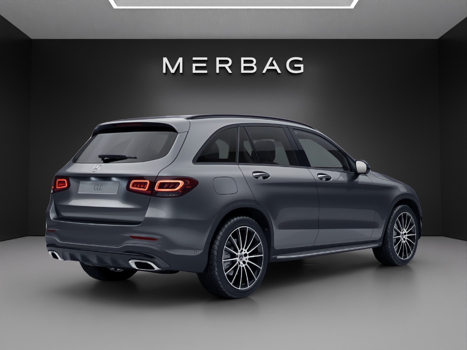 MERCEDES-BENZ GLC 200 AMG Line 4Matic 9G-Tronic-image-5