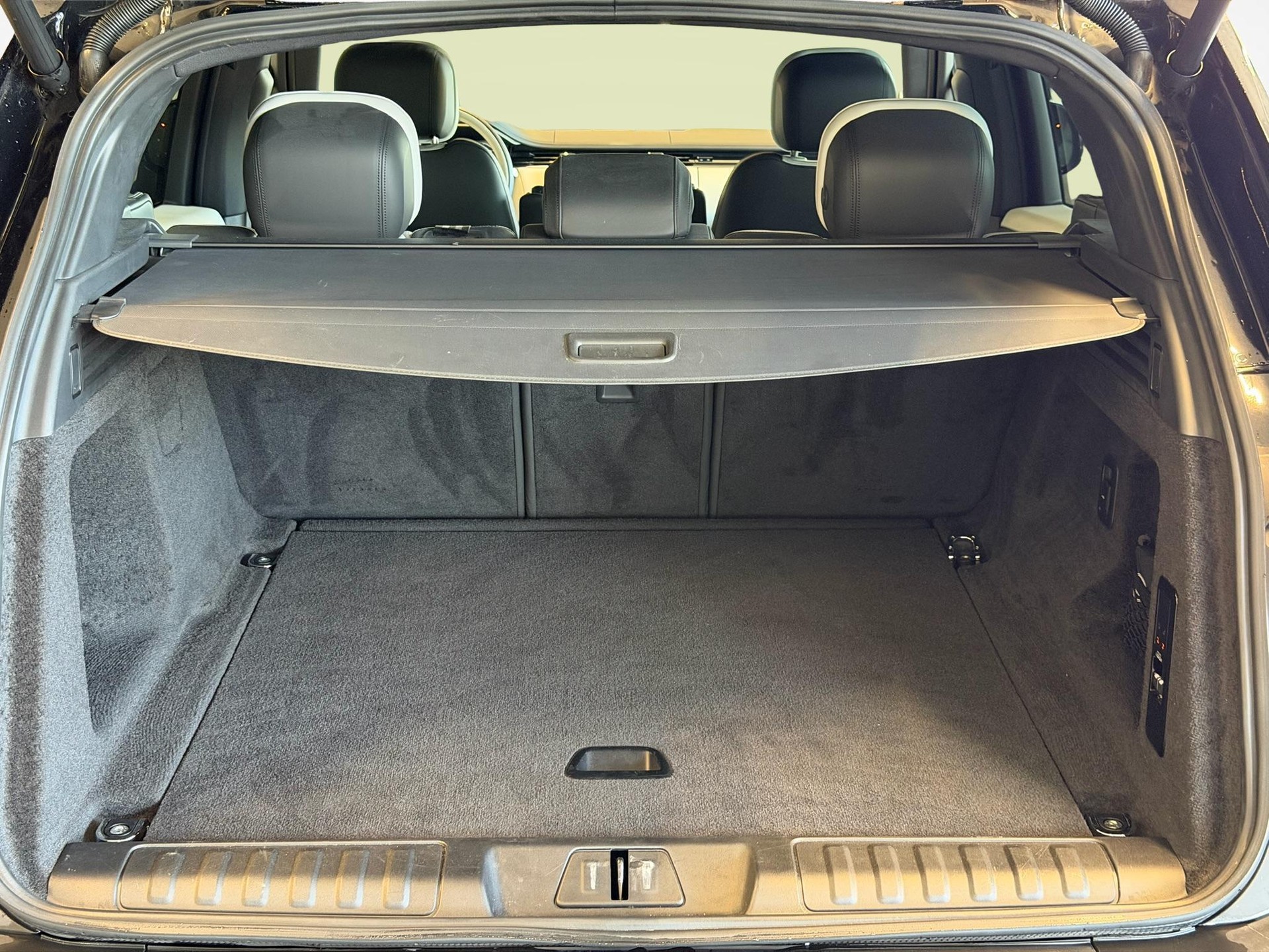LAND ROVER Range Rover Sport 3.0 Si6 SE Dynamic-image-12